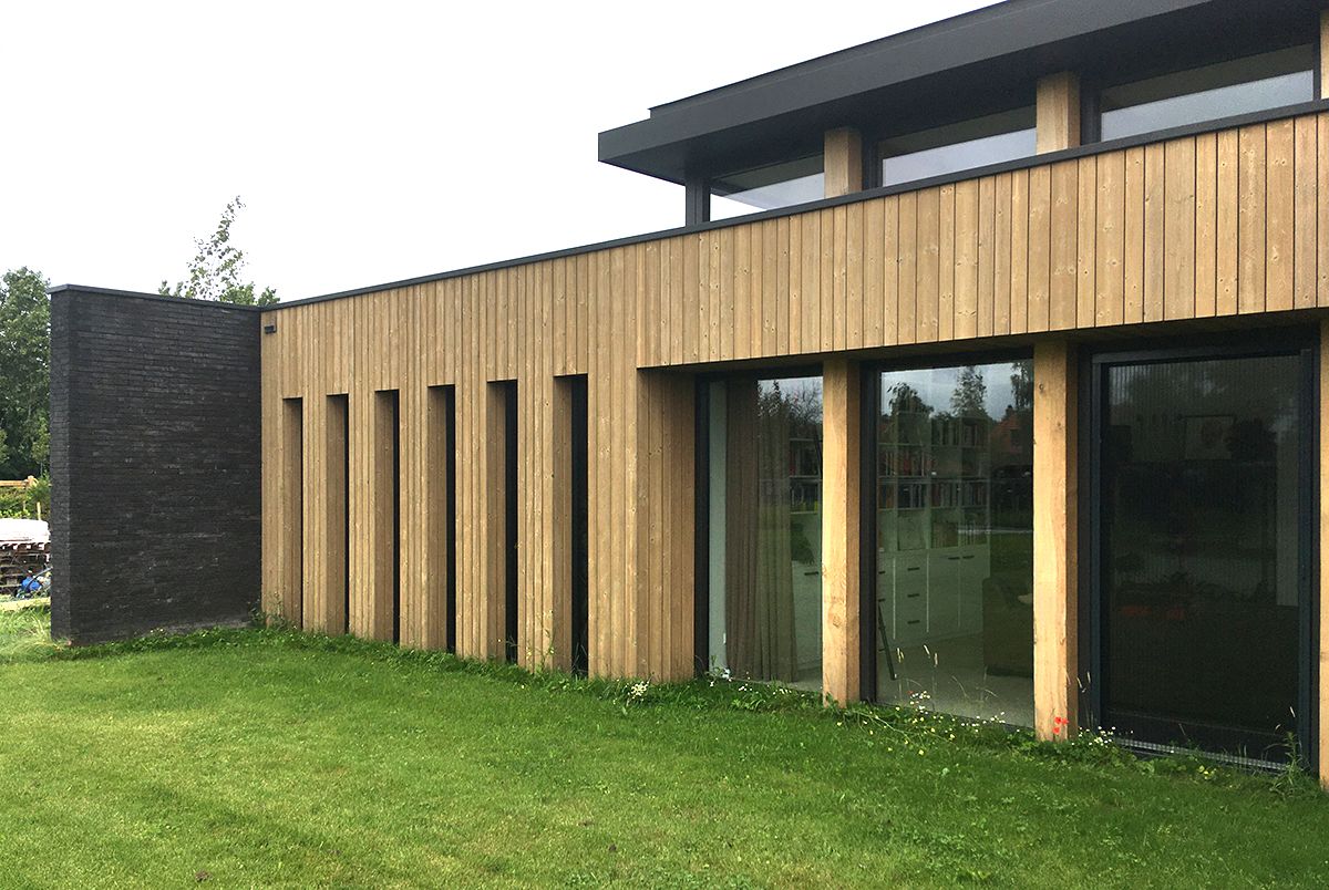 buroduck-front-Villa-Oude-Tonge-berging buroduck-front-Villa-Oude-Tonge-berging
